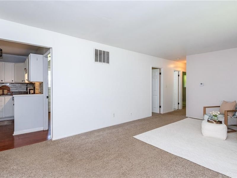 353 Bedford Avenue, Xenia, OH 45385 Photo 10