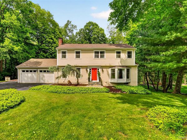 16 Soundview Loop , South Salem, NY 10590