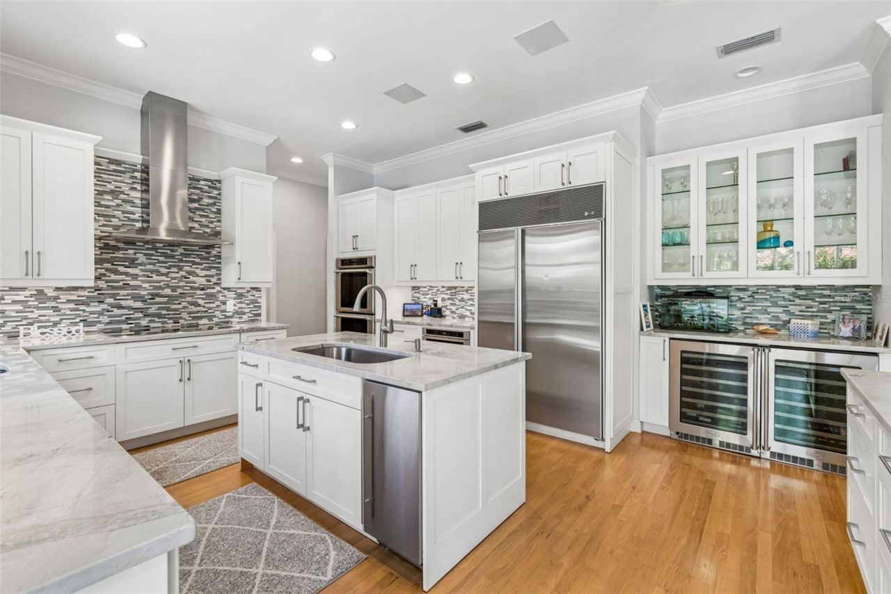814 S Bayside Drive, Tampa, FL 33609 Photo