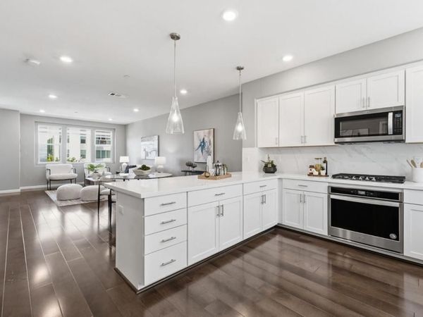326 Agustin Narvaez Street , Unit 4, San Jose, CA 95136