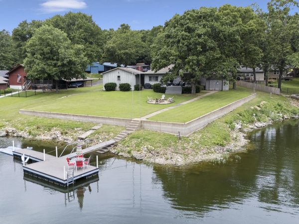 1421 Maple Drive , Grove, OK 74344