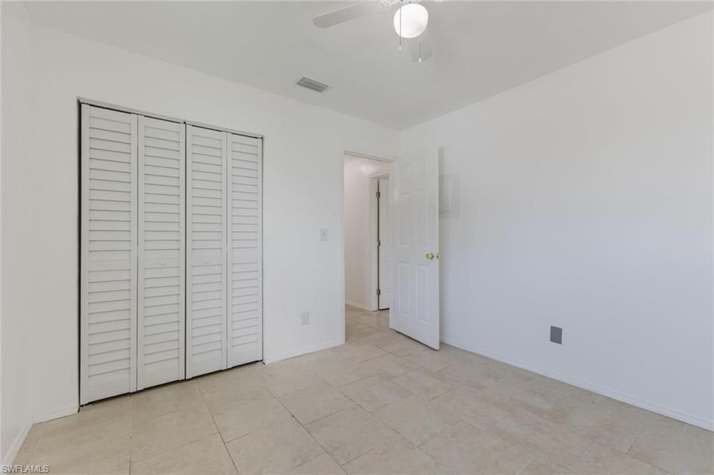 16595 Davis Rd , Fort Myers, FL 33908 Photo