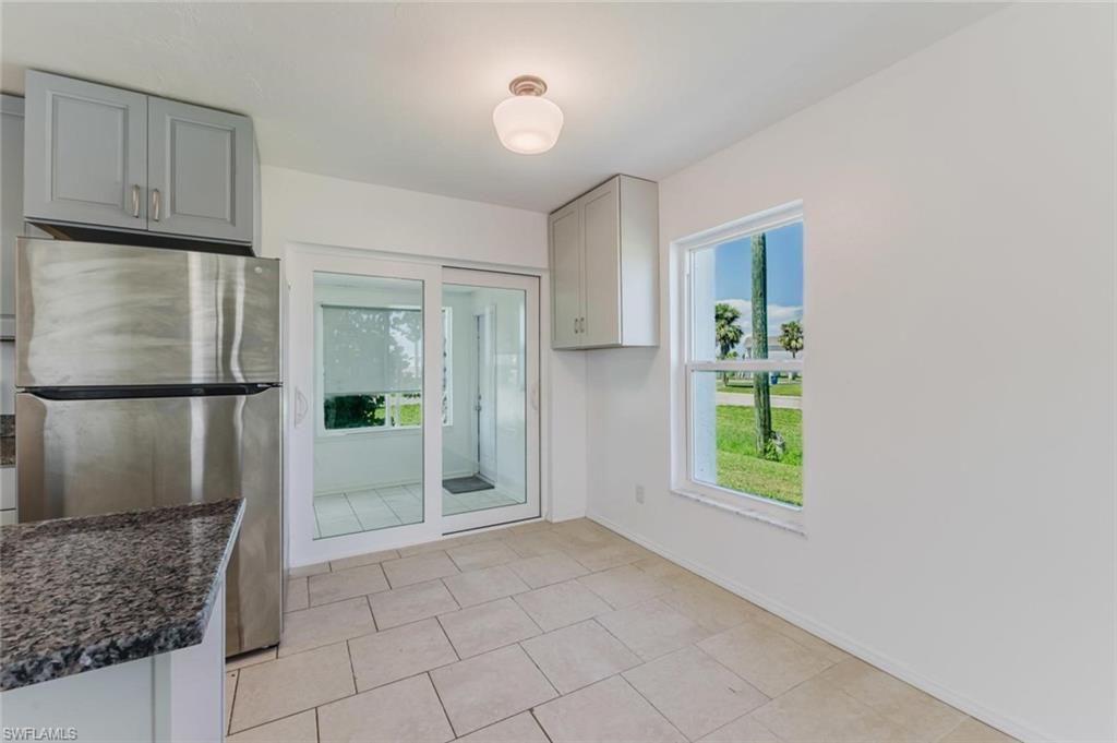 16595 Davis Rd , Fort Myers, FL 33908 Photo