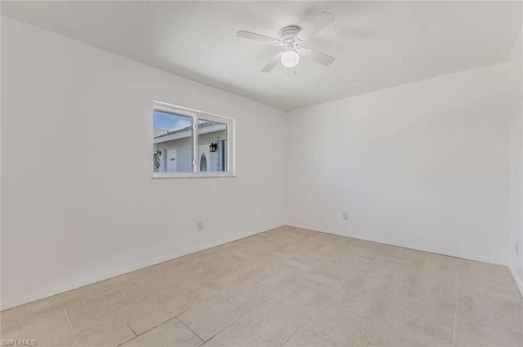 16595 Davis Rd , Fort Myers, FL 33908 Photo