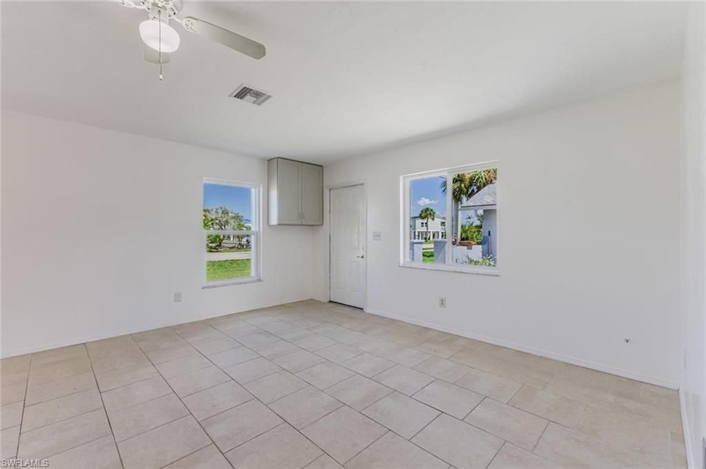 16595 Davis Rd , Fort Myers, FL 33908 Photo
