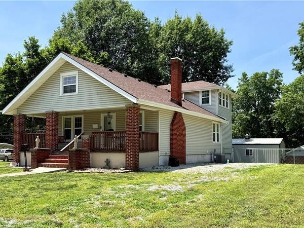 410 S Institute Street, Richmond, MO 64085