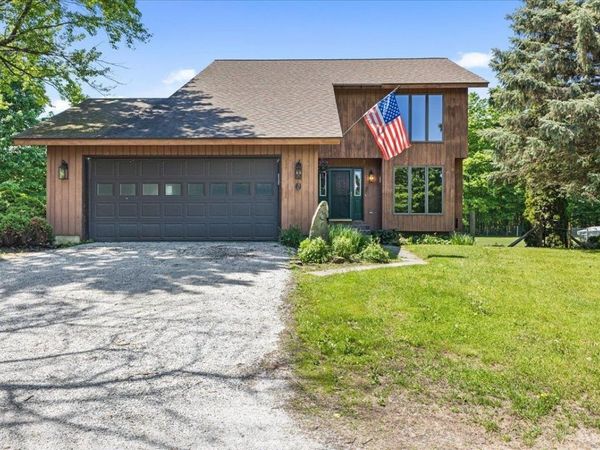 2206 Highgate Road, Swanton, VT 05488