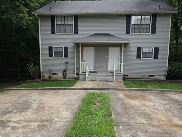 300 Handley Ct A, Tyrone, GA 30290