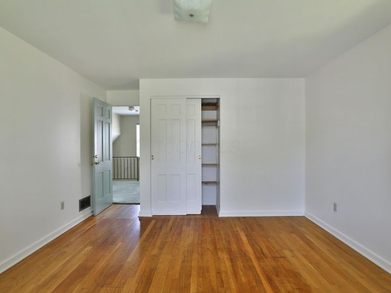 4257 Kenridge Drive, Columbus, OH 43220 Photo 13