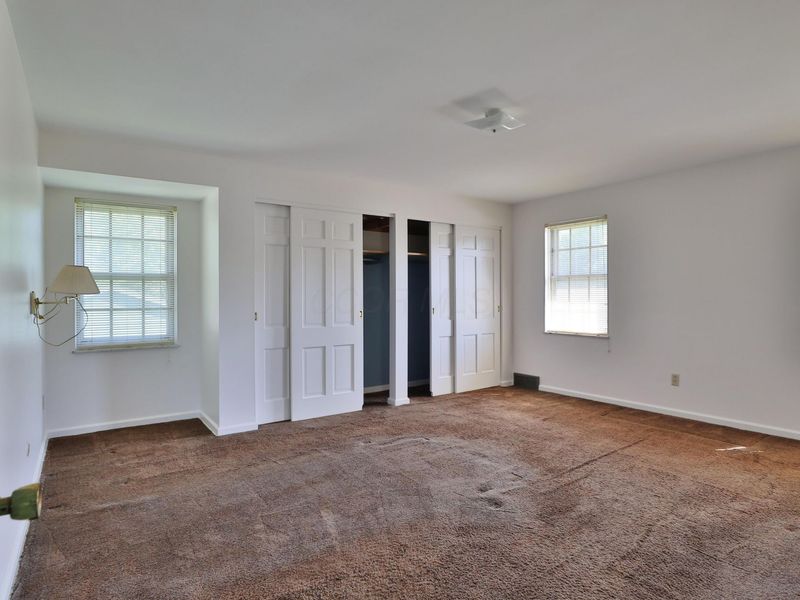 4257 Kenridge Drive, Columbus, OH 43220 Photo 15