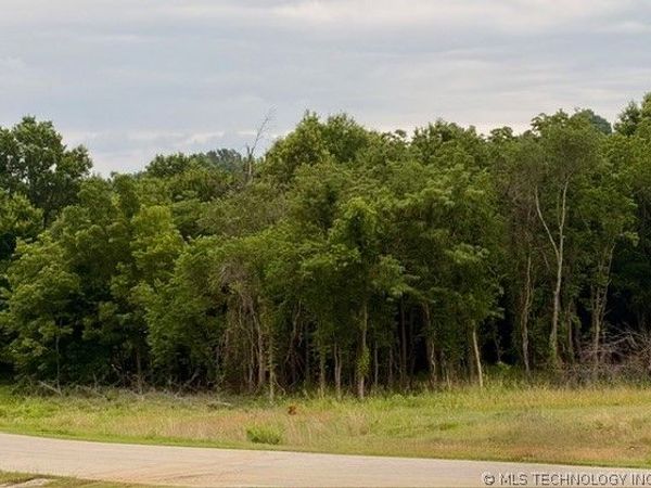 29548 E 106th Street S, Coweta, OK 74429