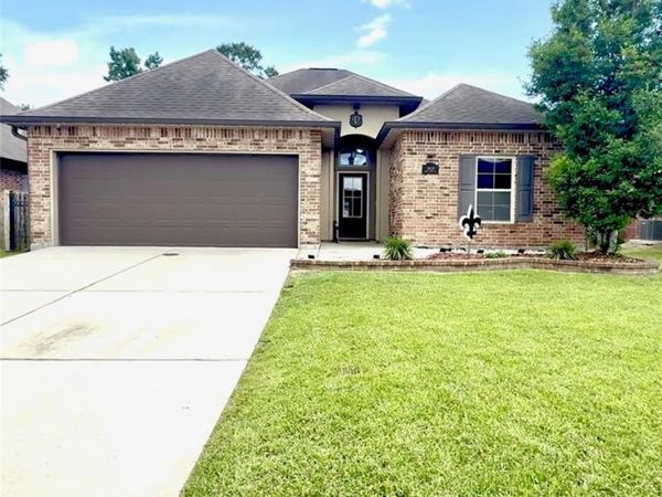 4820 BALD EAGLE Park, Marrero, LA 70072