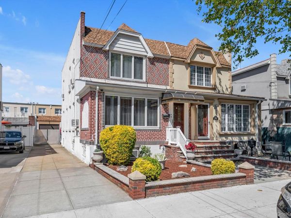 59-30 71st Street, Maspeth, NY 11378