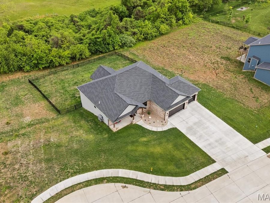 Property Image 52