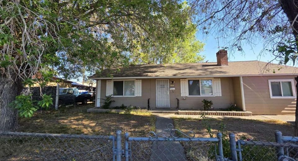 700 M Street, Sparks, NV 89431 Photo