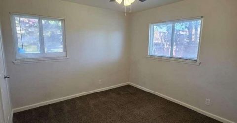 700 M Street, Sparks, NV 89431 Photo