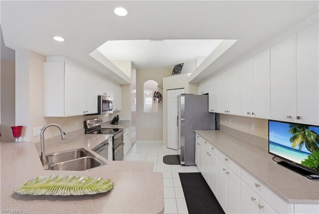 10871 Crooked River Rd , Unit 202, Estero, FL 34135 Photo