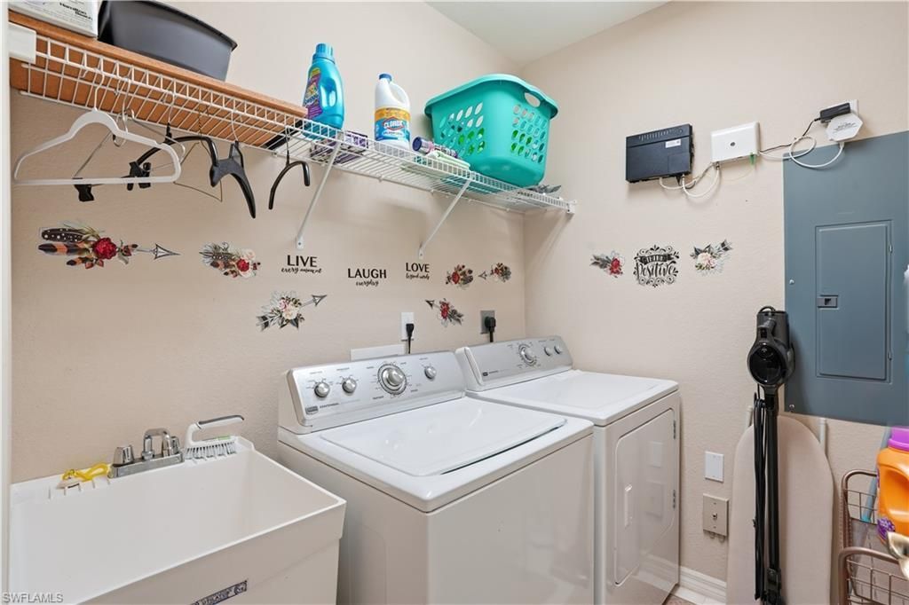 10871 Crooked River Rd , Unit 202, Estero, FL 34135 Photo