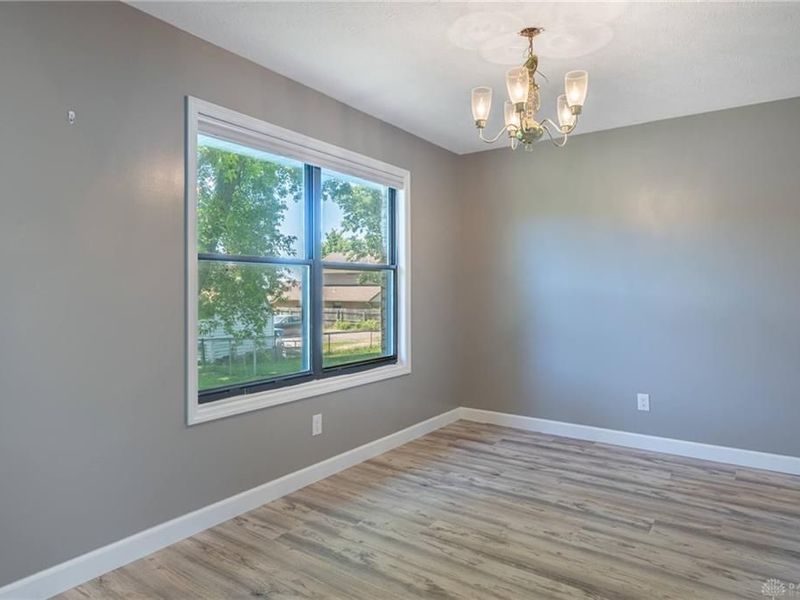 5704 Springgate Court, Huber Heights, OH 45424 Photo 6