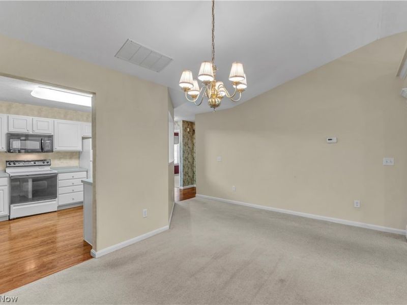 29 Community Drive, Avon Lake, OH 44012 Photo 8