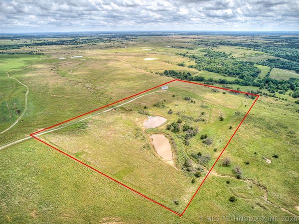 000 230 Road , Nowata, OK 74048