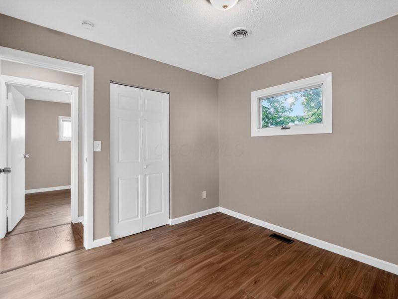 1572 Northridge Road , Columbus, OH 43224 Photo 18