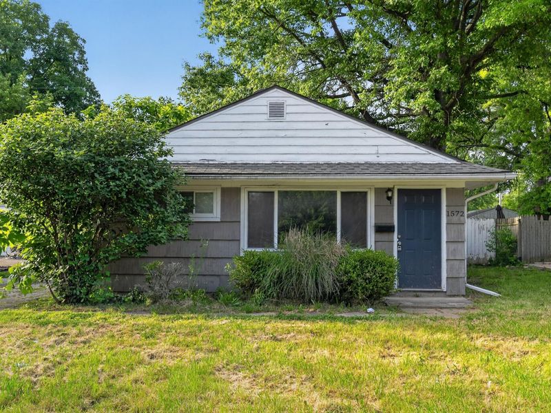 1572 Northridge Road , Columbus, OH 43224 Photo 2