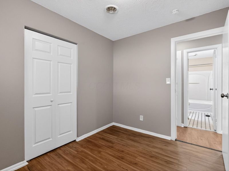 1572 Northridge Road , Columbus, OH 43224 Photo 25