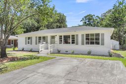 1132 Crull Drive photo 4