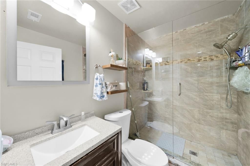539 Summit Ave S, Lehigh Acres, FL 33974 Photo