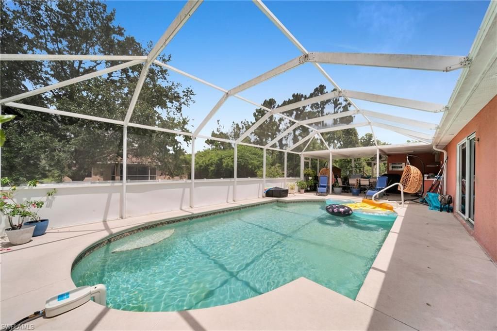 539 Summit Ave S, Lehigh Acres, FL 33974 Photo