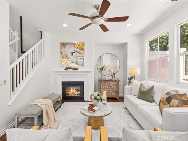 40 Trailing Vine, Irvine, CA 92602