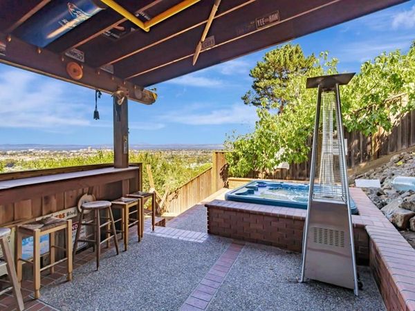 241 42nd Avenue , San Mateo, CA 94403