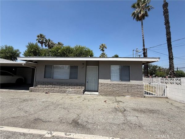 313 W 44th , San Bernardino, CA 92407