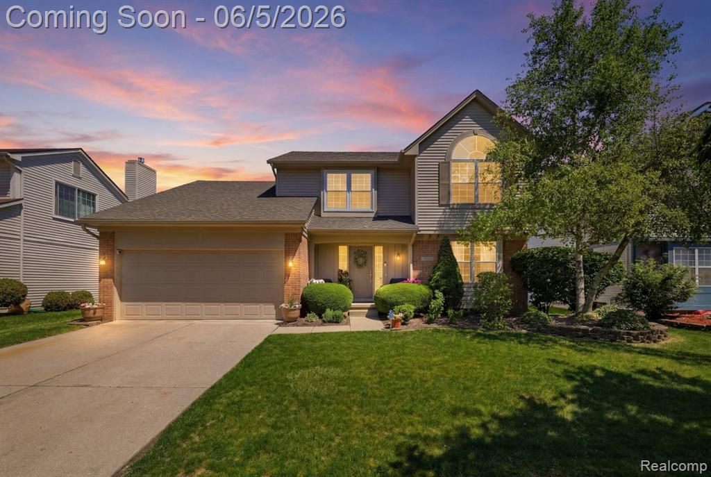 46604 Aarons Way , Canton, MI 48188 Main Photo