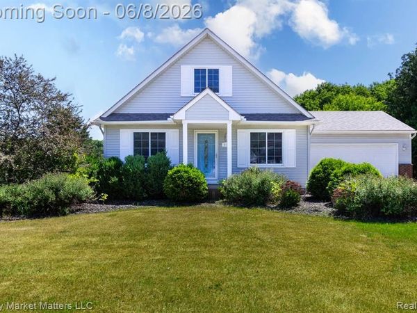 8164 N Genesee Road, Genesee Twp, MI 48458
