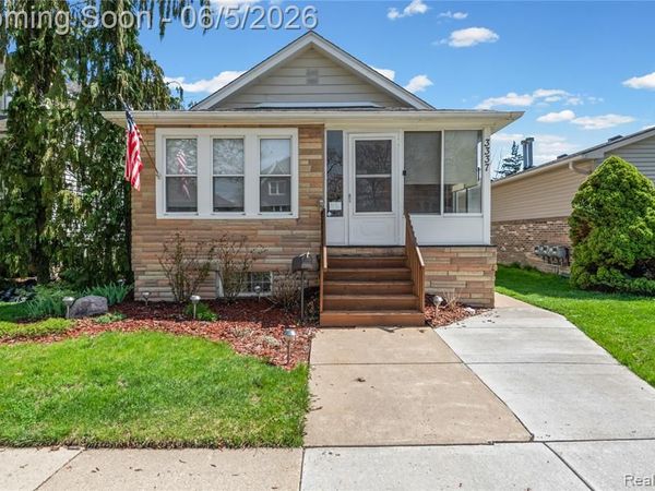 3337 4th Street, Trenton, MI 48183