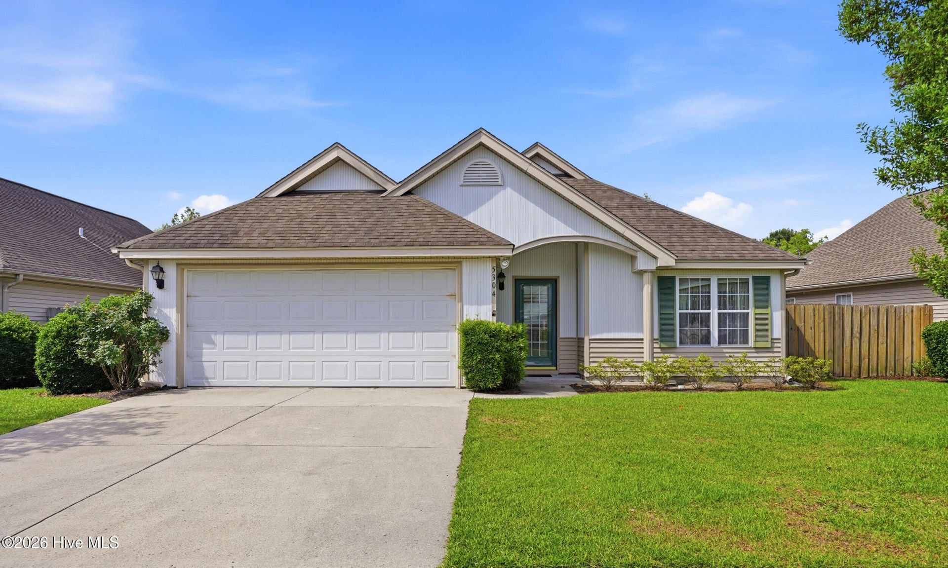 5304 Sun Coast Drive, Wilmington, NC 28411 Main Photo