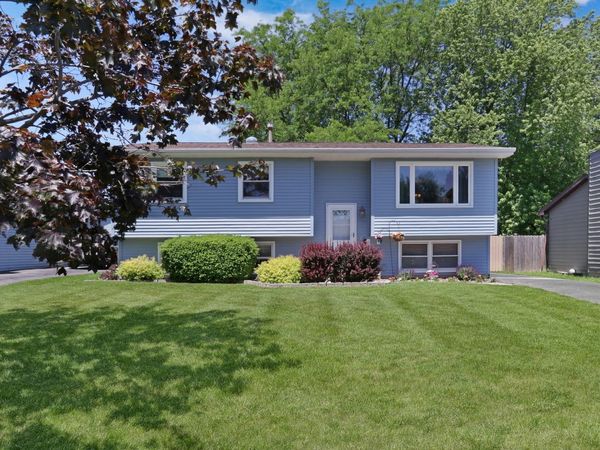 471 Linden Lane , Antioch, IL 60002