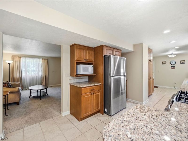 9481 Yorkview Drive , North Royalton, OH 44133 Photo 10