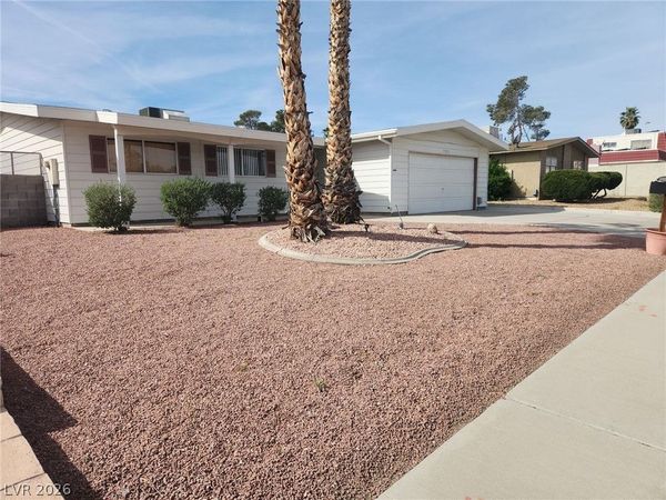 7221 FRANK BORMAN Avenue , Las Vegas, NV 89145