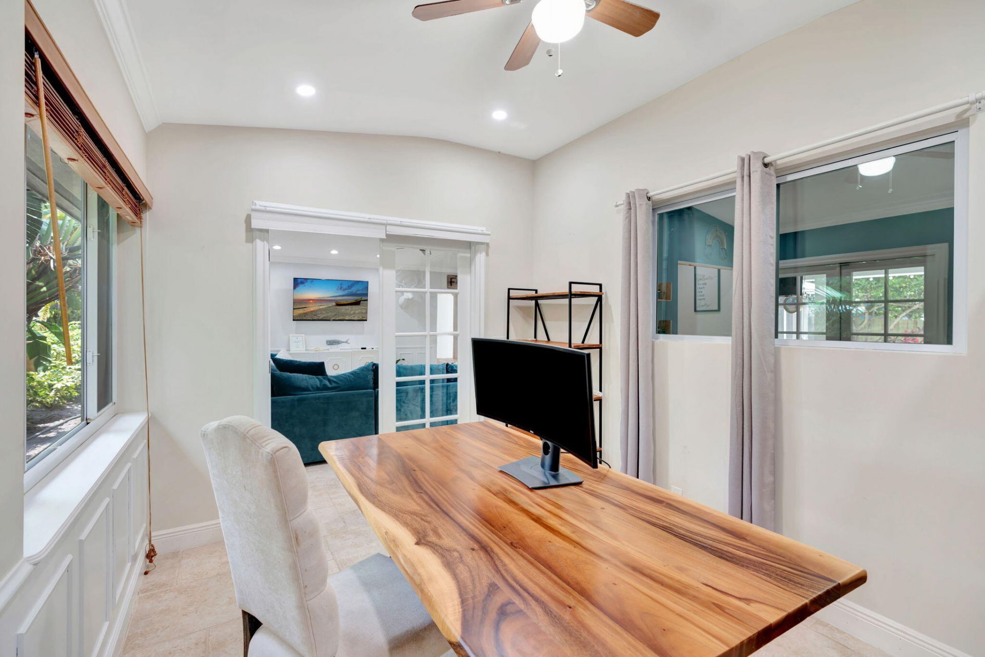 2436 Holly Lane Ne, Palm Beach Gardens, FL 33410 Photo