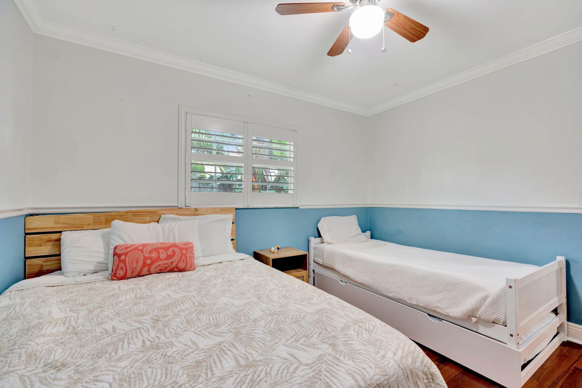 2436 Holly Lane Ne, Palm Beach Gardens, FL 33410 Photo