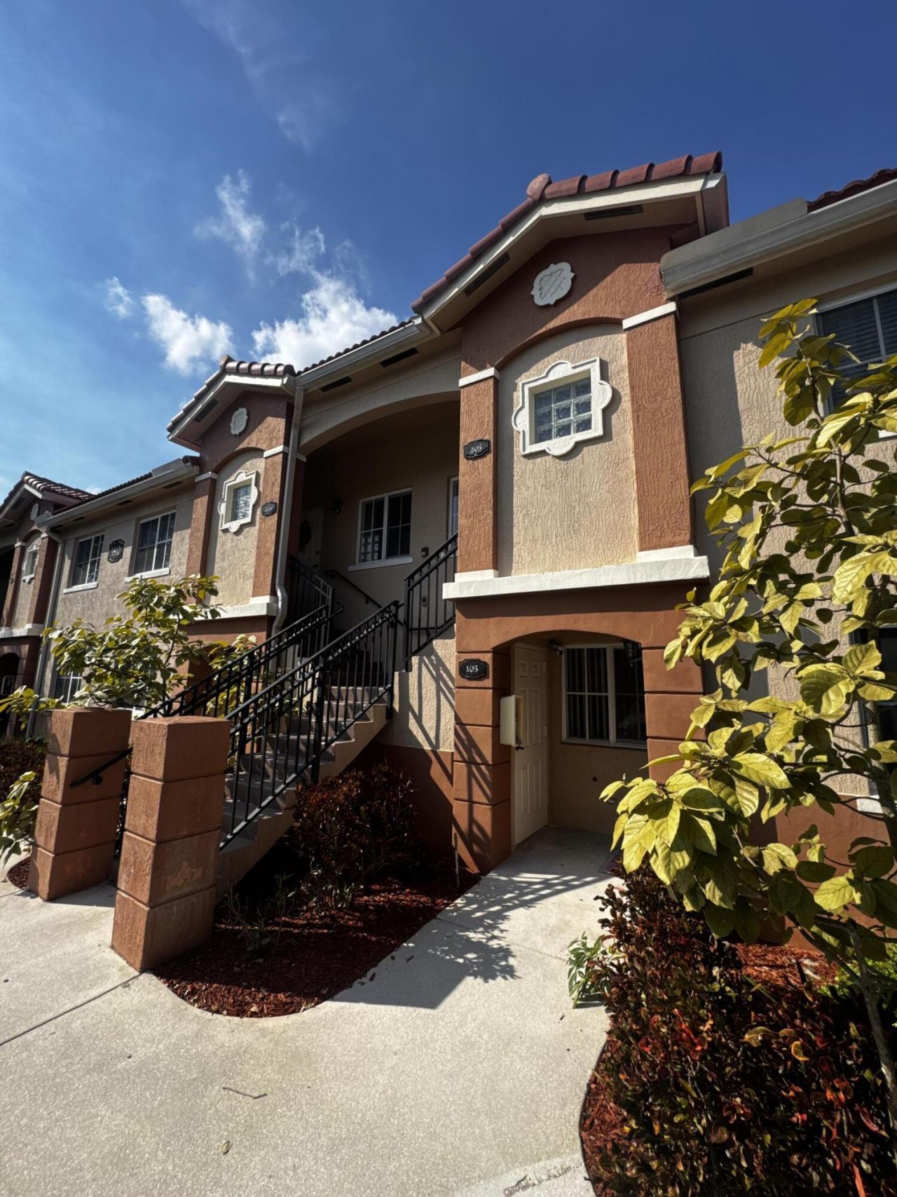 3810 N Jog Road, Unit 105, Royal Palm Beach, FL 33411 Photo