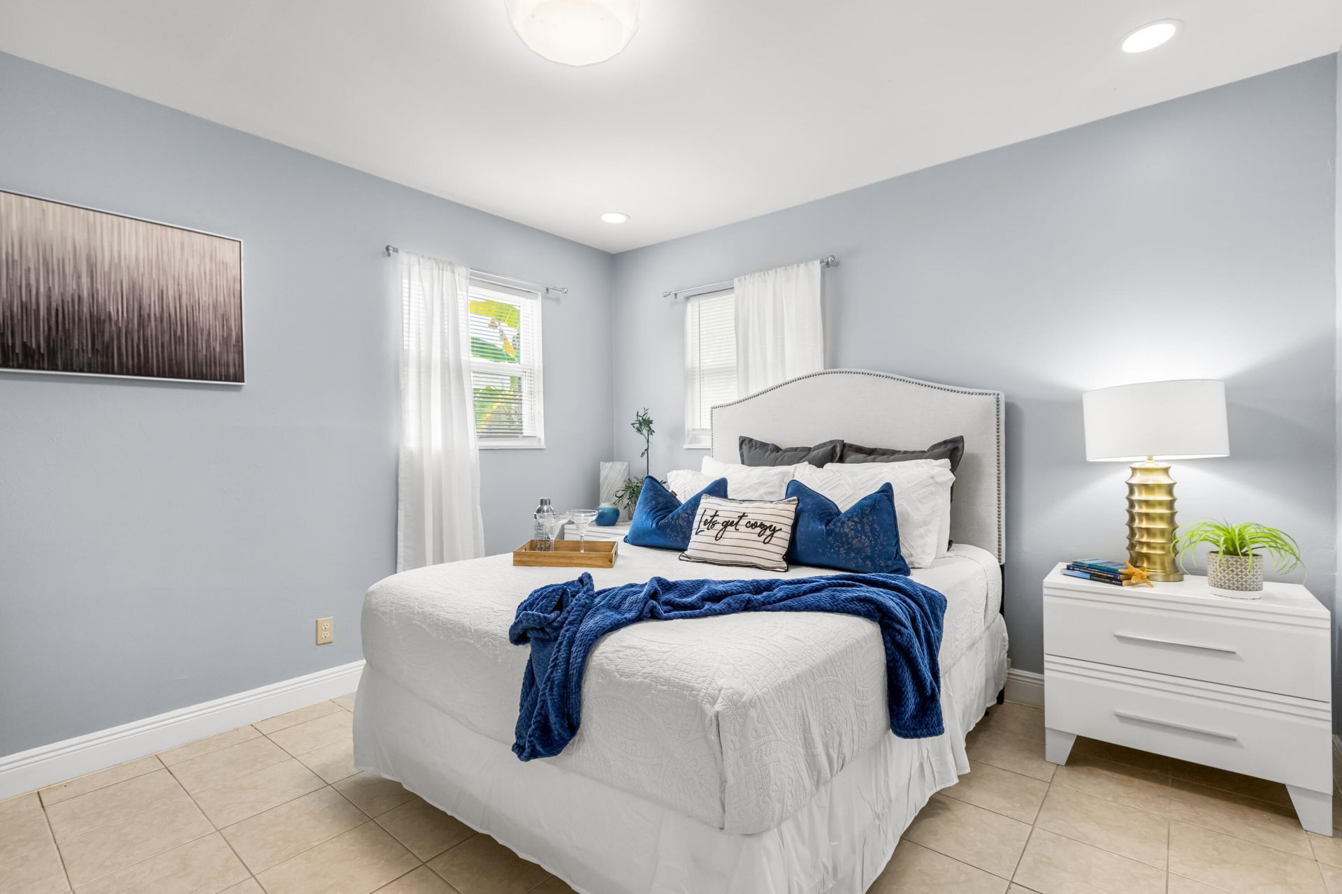 4953 Bayshore Drive, Naples, FL 34112 Photo