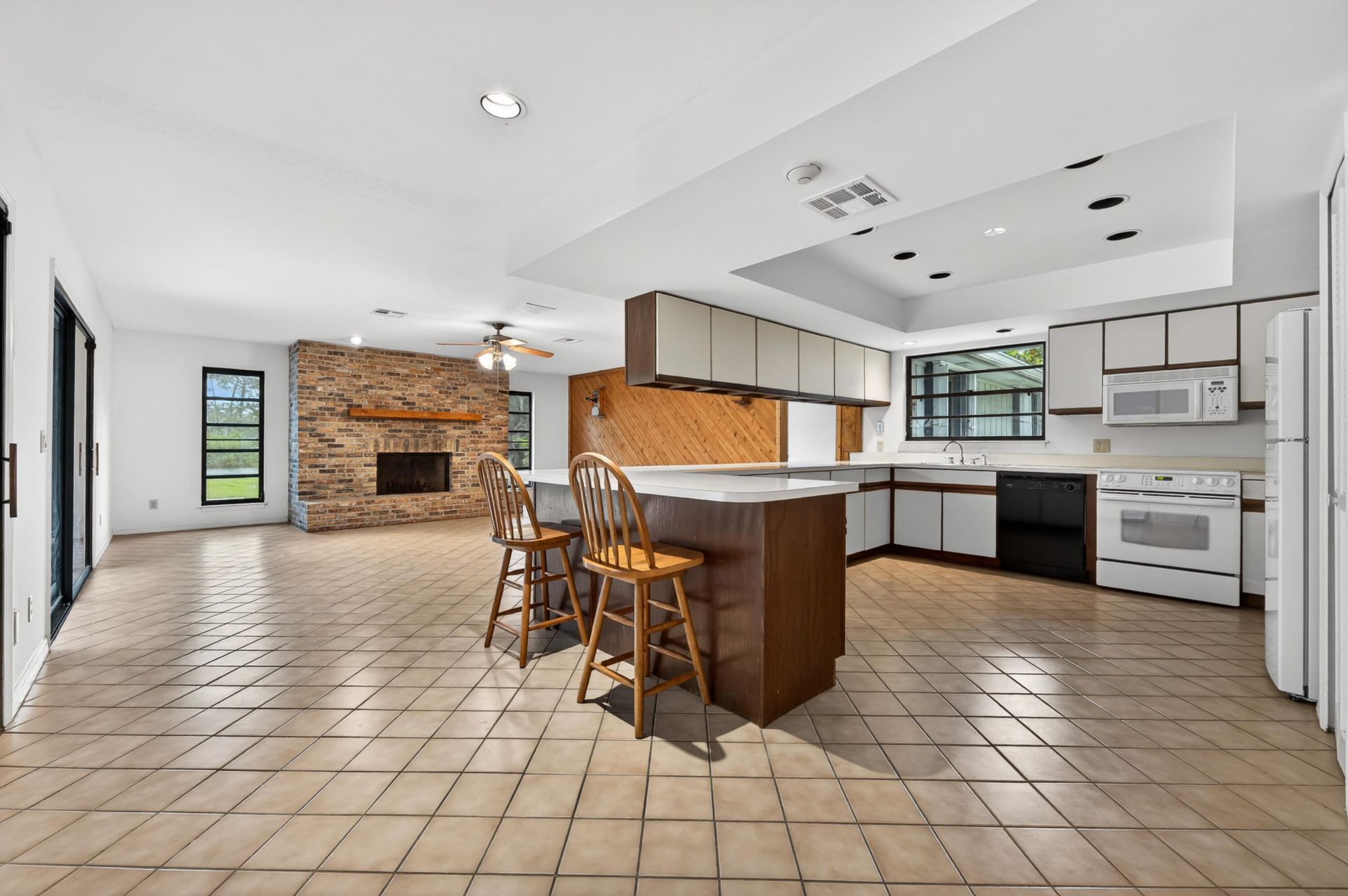 441 NE Town Terrace, Jensen Beach, FL 34957 Photo
