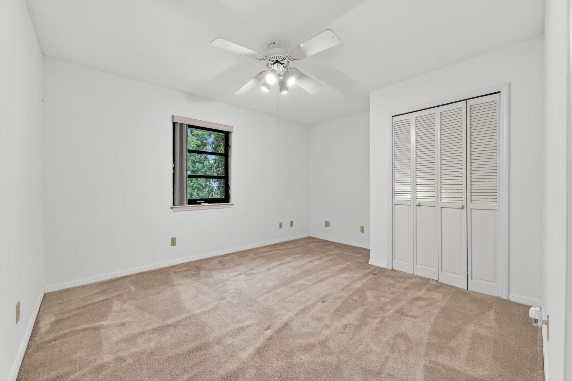 441 NE Town Terrace, Jensen Beach, FL 34957 Photo