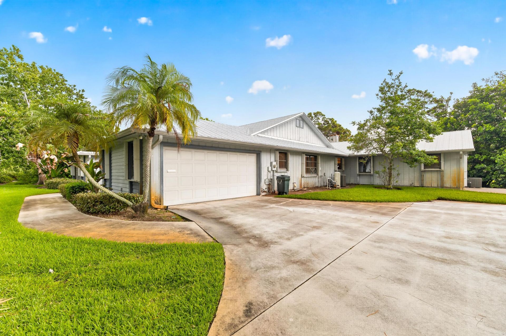441 NE Town Terrace, Jensen Beach, FL 34957 Photo