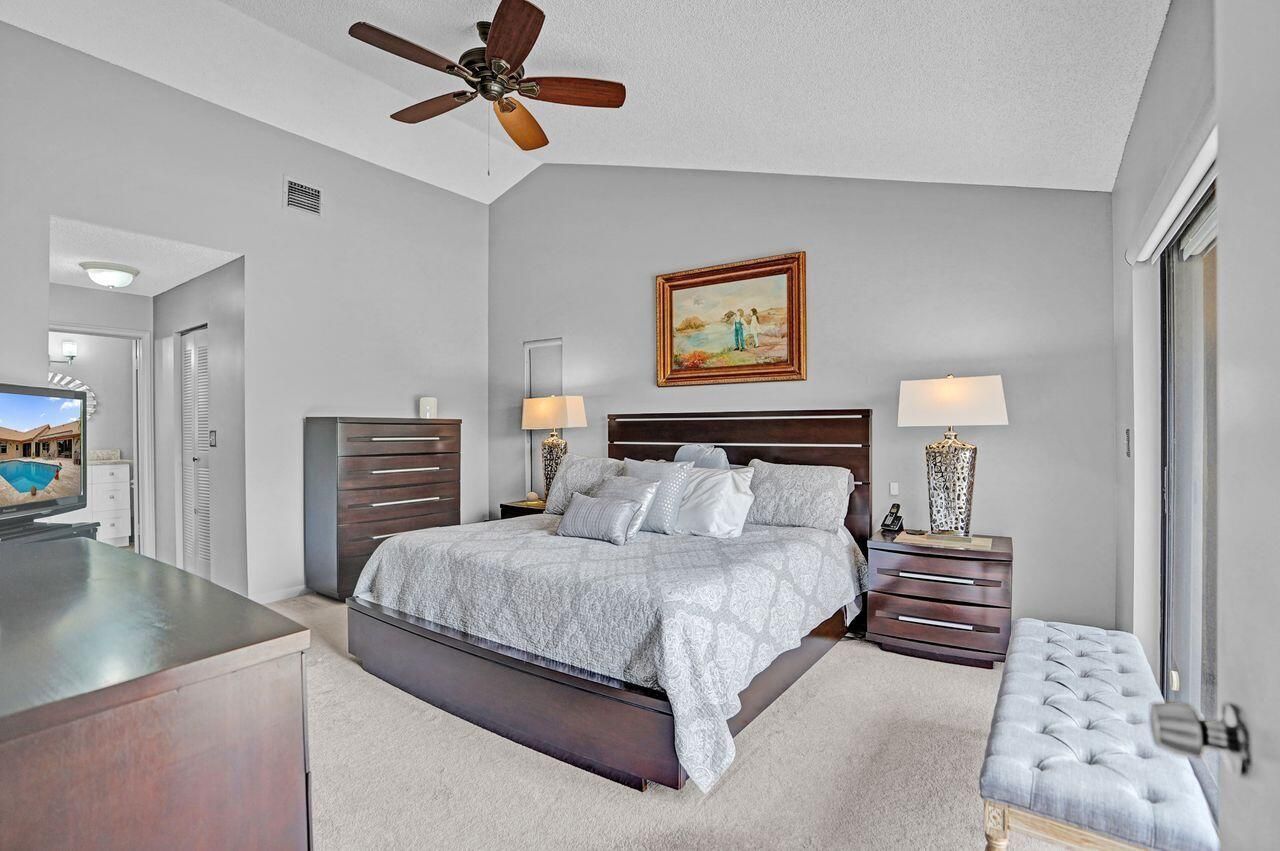 6063 Sunberry Circle, Boynton Beach, FL 33437 Photo