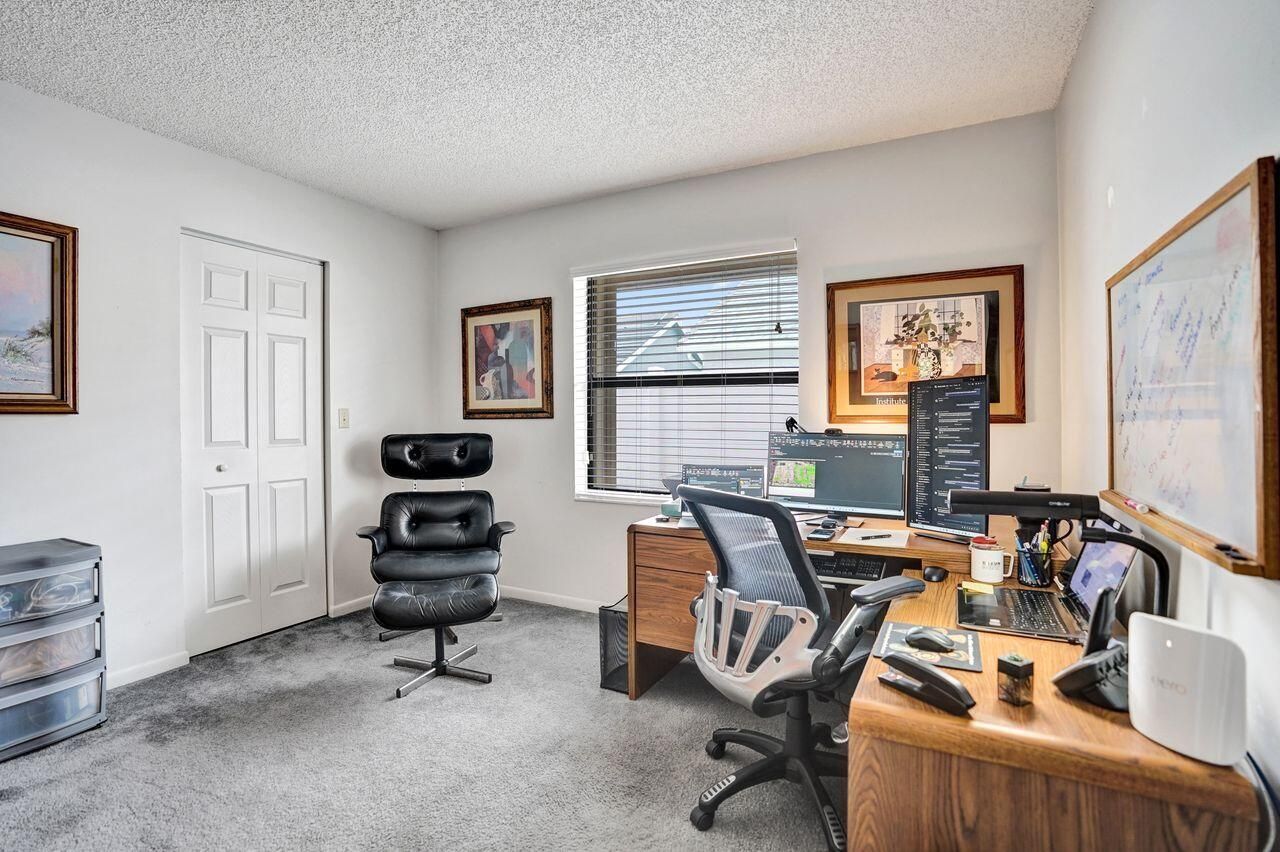 6063 Sunberry Circle, Boynton Beach, FL 33437 Photo